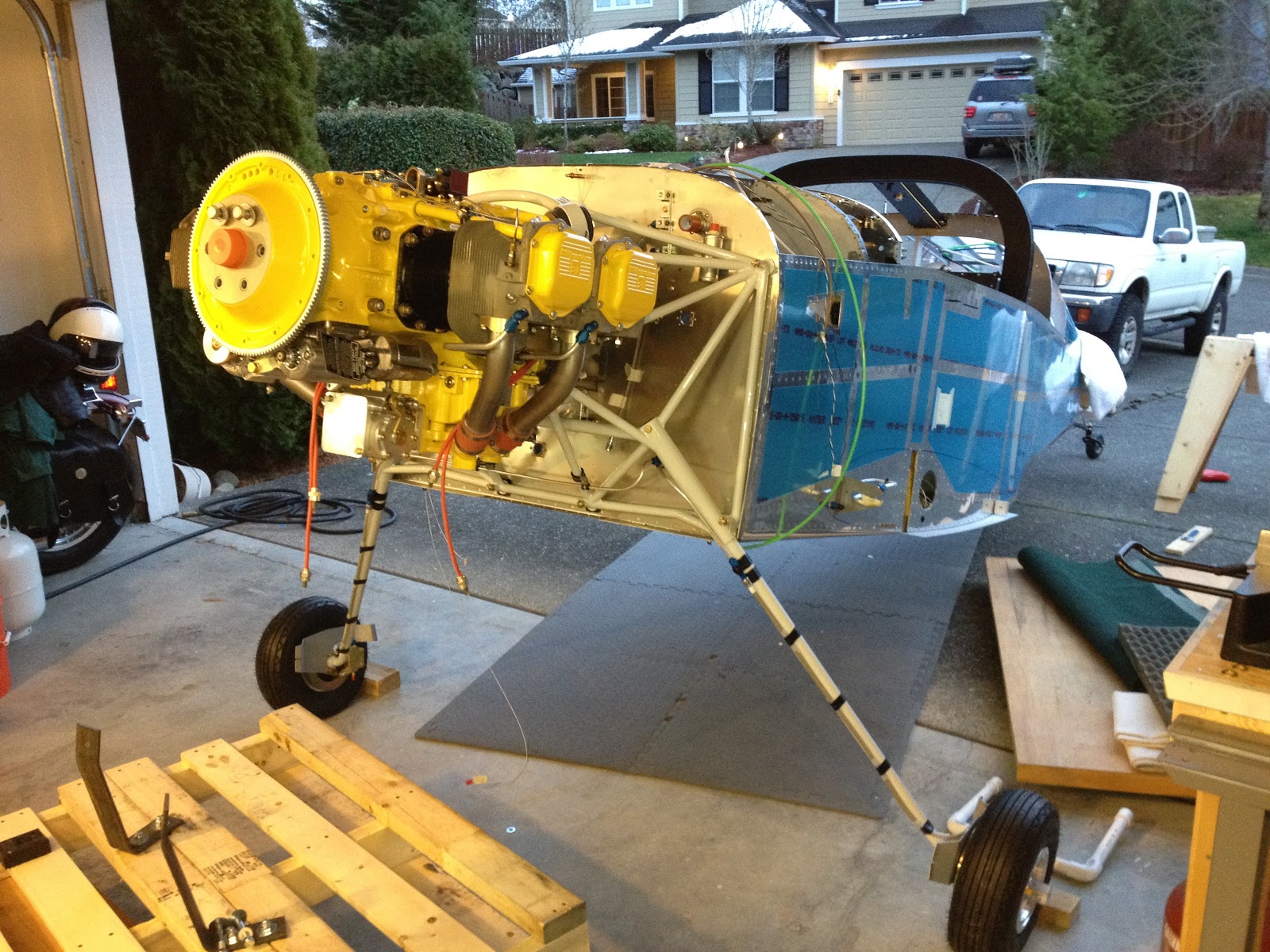 Chad and Bekah's RV-7: Hung the Engine